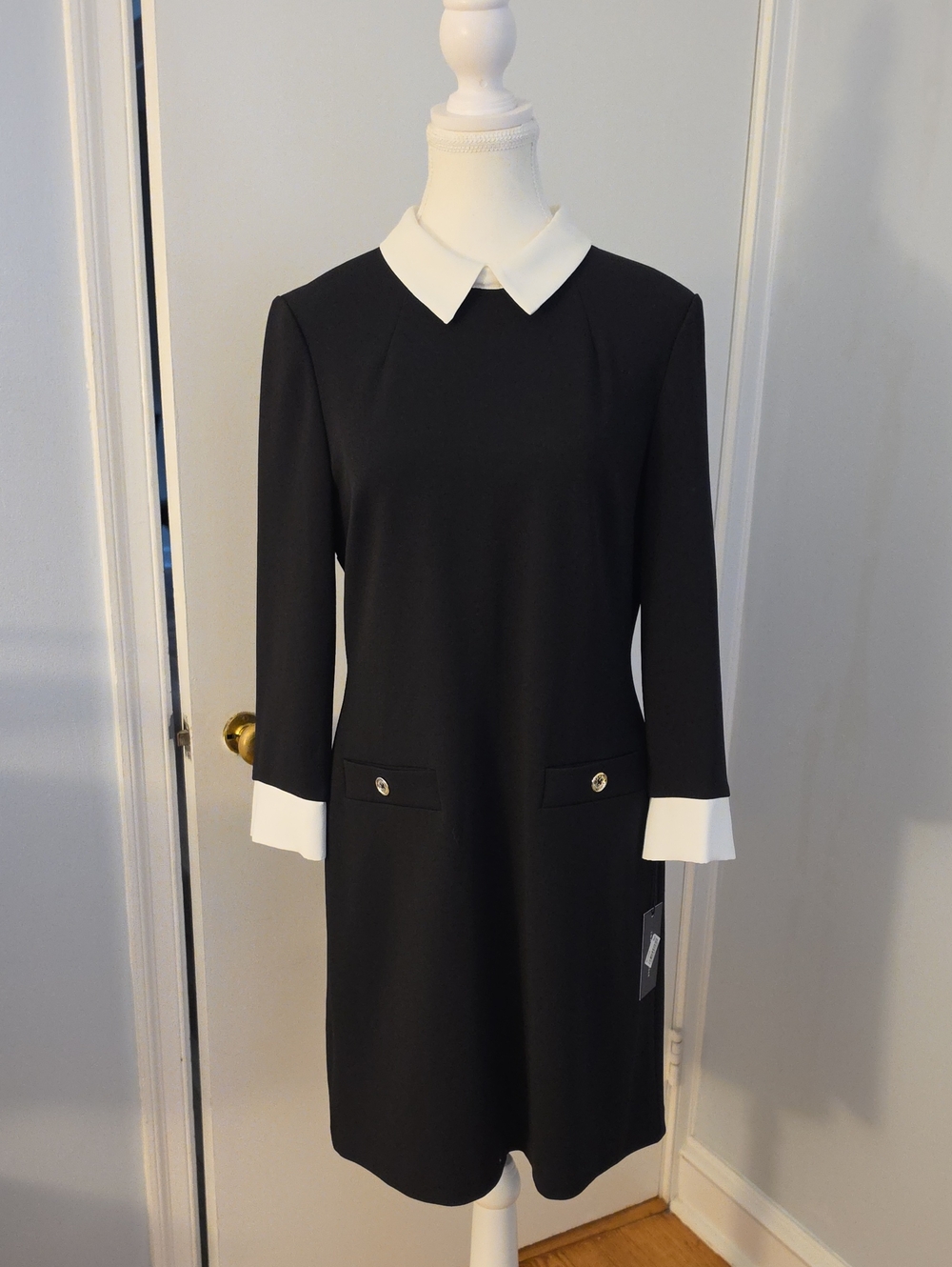 Tommy Hilfiger Size 6 Black Dress with White Collar New with Tags